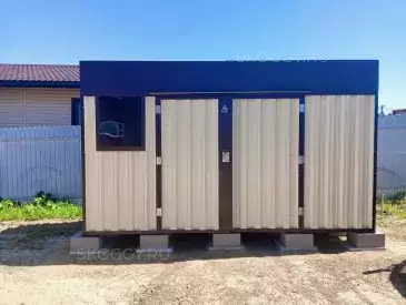 Хозблок для хранения вещей в комбинированной расцветке в дер. Андреевское, Можайский р-н, МО